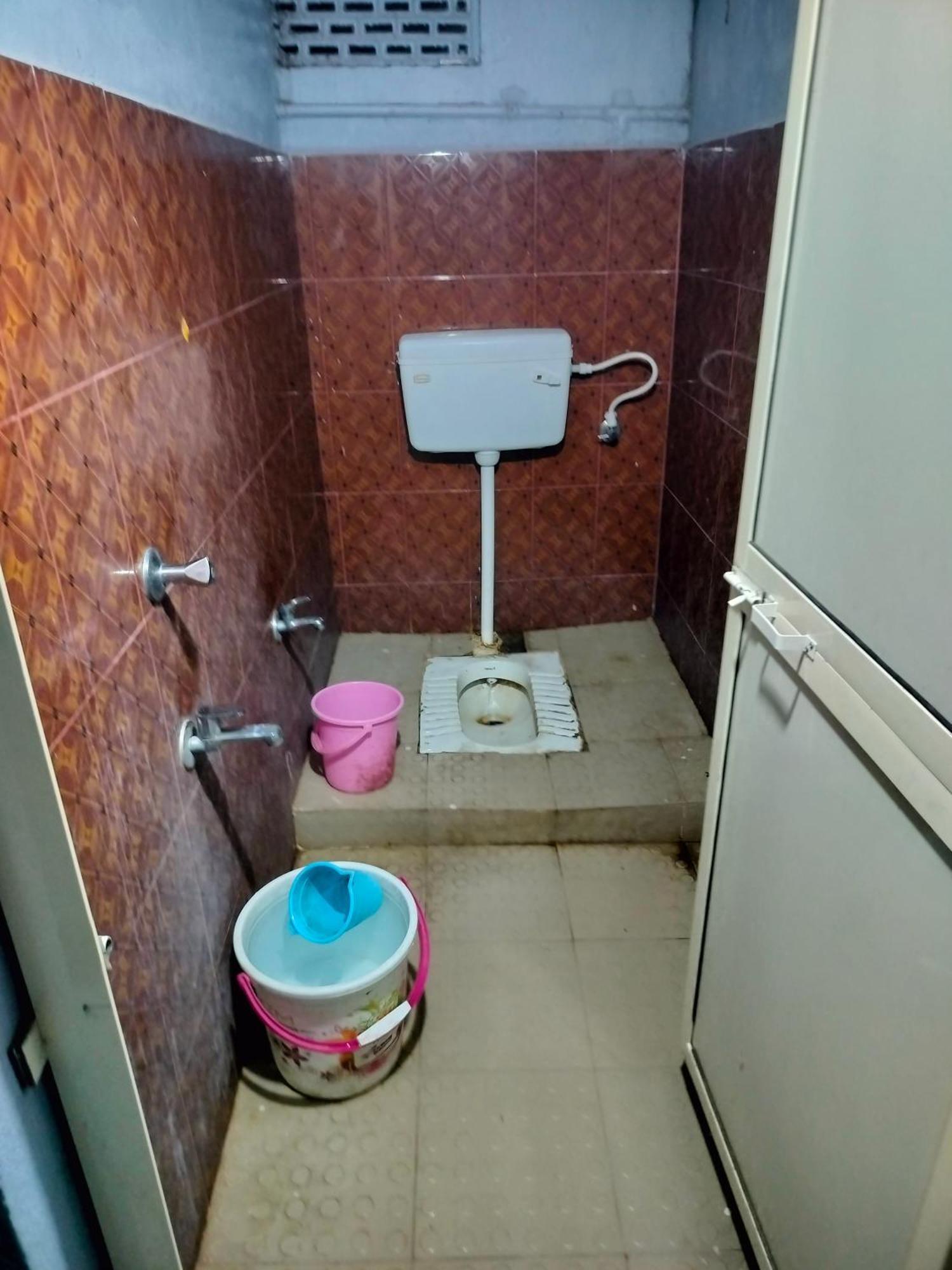 Sri Durga Jatri Nibasa Hostel Brahmapur Ngoại thất bức ảnh